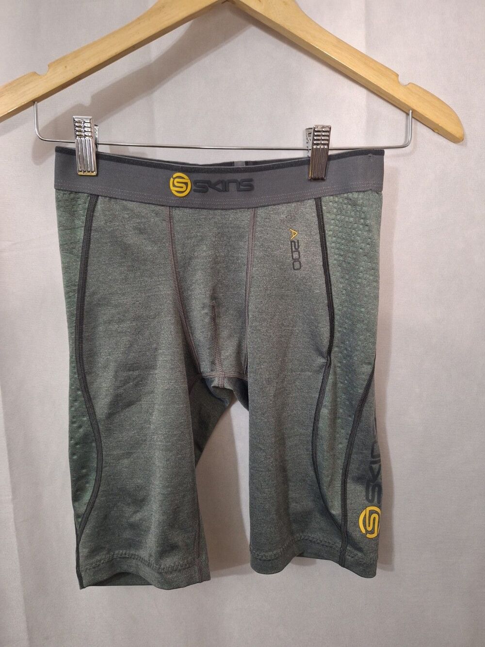 Skins Men's A200 Compression 1/2 Tights Shorts Sz Small Cycling Activewear Gym